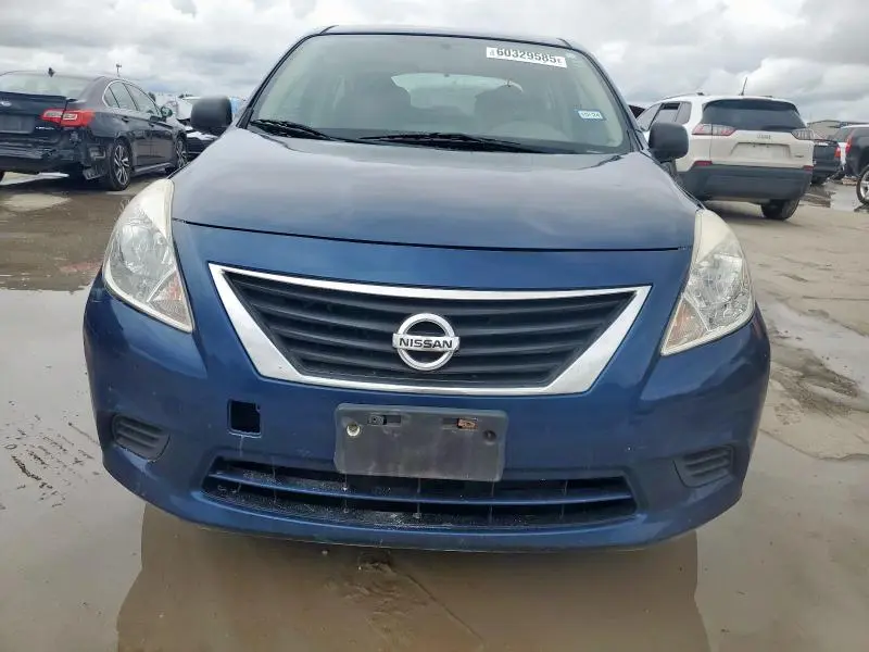 2014 NISSAN VERSA S  