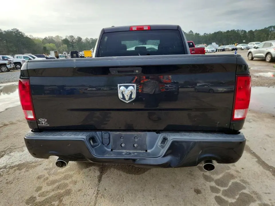 2018 RAM 1500   