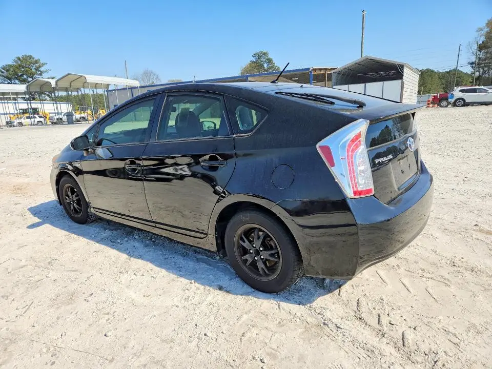 2013 TOYOTA PRIUS TWO  