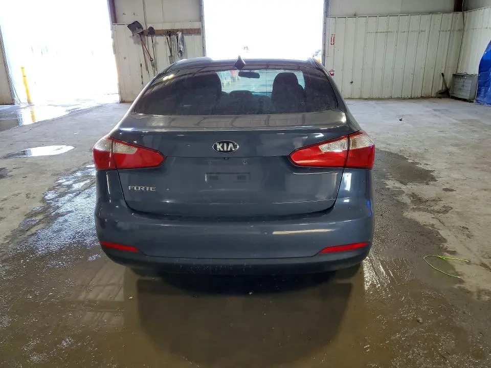 2016 KIA FORTE LX  