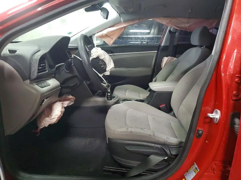 2019 HYUNDAI ELANTRA SEL  