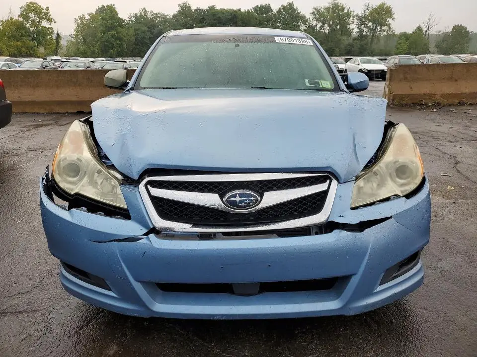 2010 SUBARU LEGACY 2.5I PREMIUM  