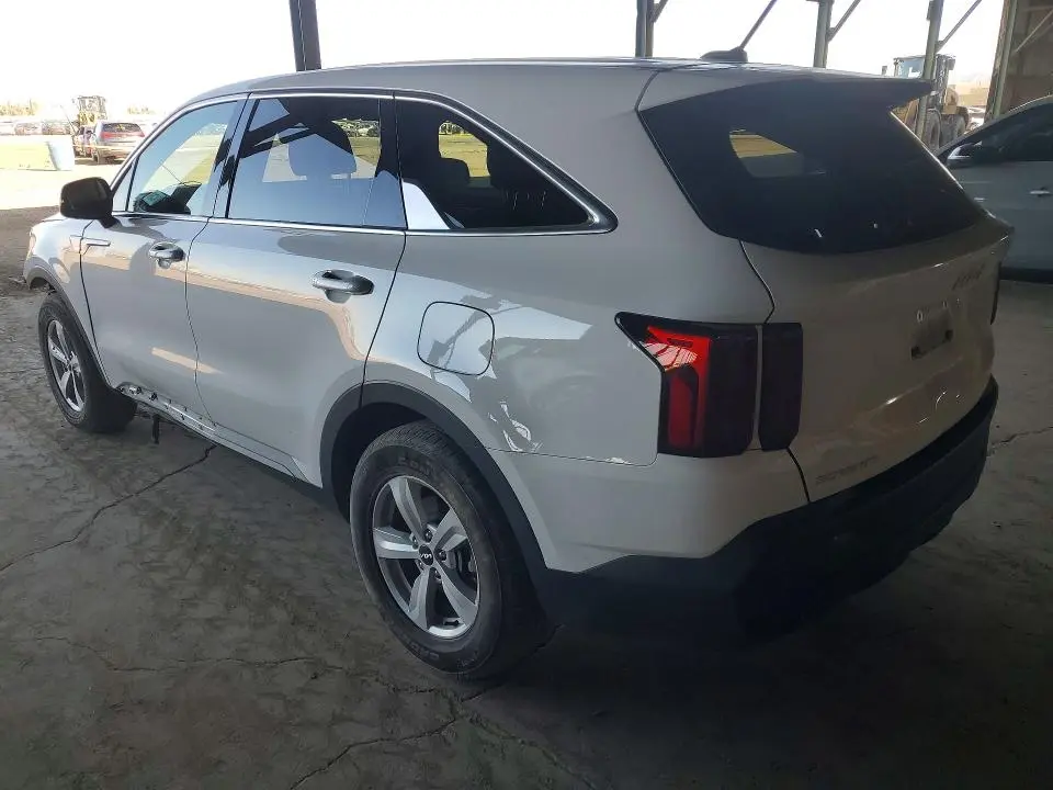 2023 KIA SORENTO LX  