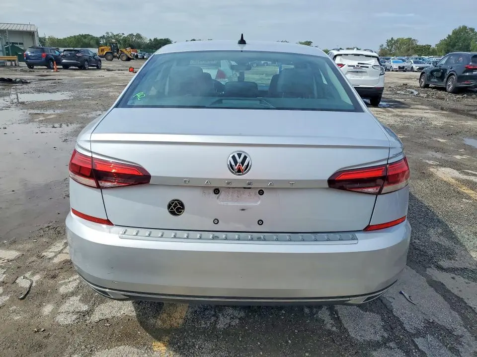 2021 VOLKSWAGEN PASSAT SE  