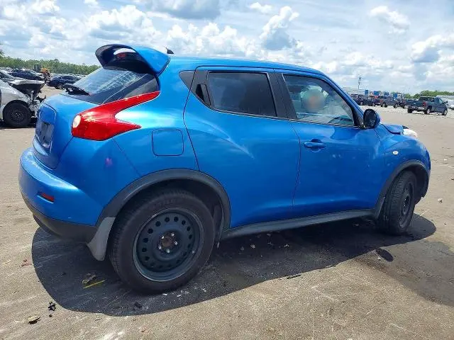 2011 NISSAN JUKE S  