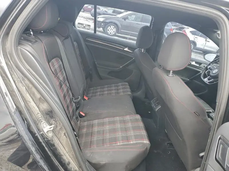 2017 VOLKSWAGEN GTI S  