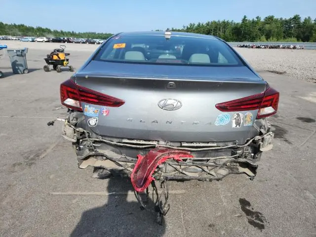2019 HYUNDAI ELANTRA SEL  