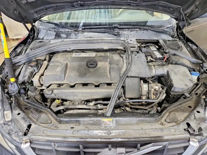 2010 VOLVO XC60 T6  