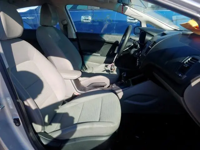 2015 KIA FORTE LX  