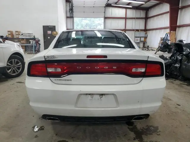 2013 DODGE CHARGER SE  