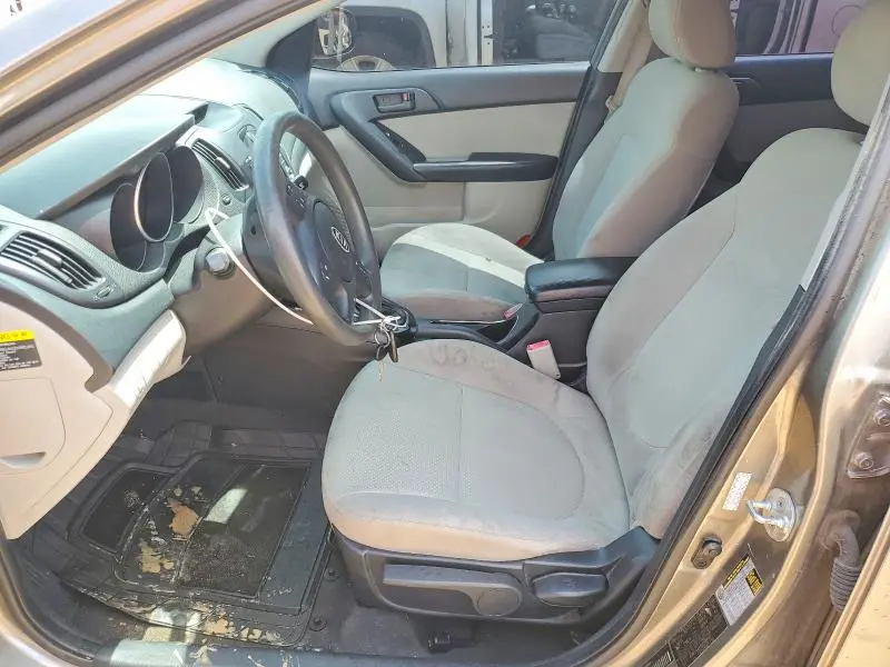 2011 KIA FORTE EX  