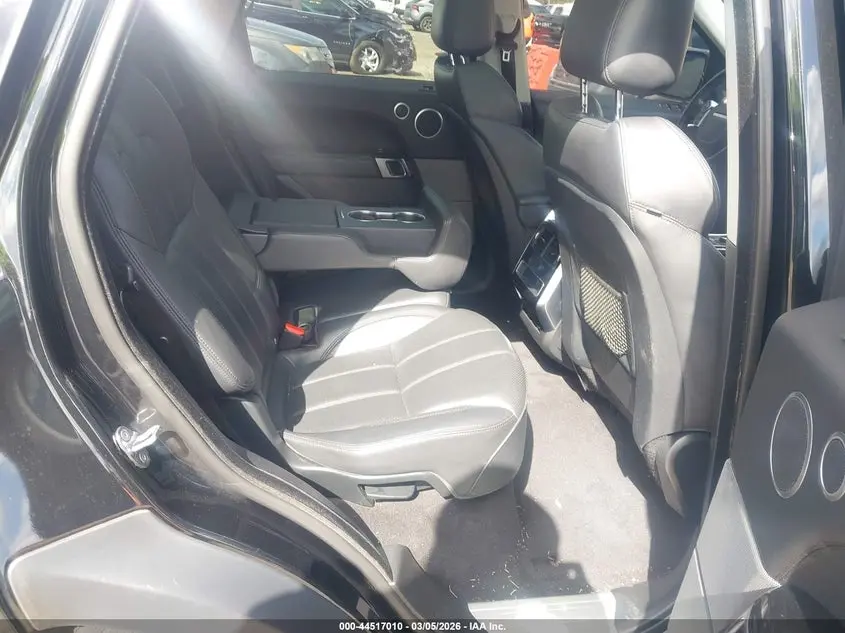 2017 LAND ROVER RANGE ROVER SPORT 3.0L V6 SUPERCHARGED HSE