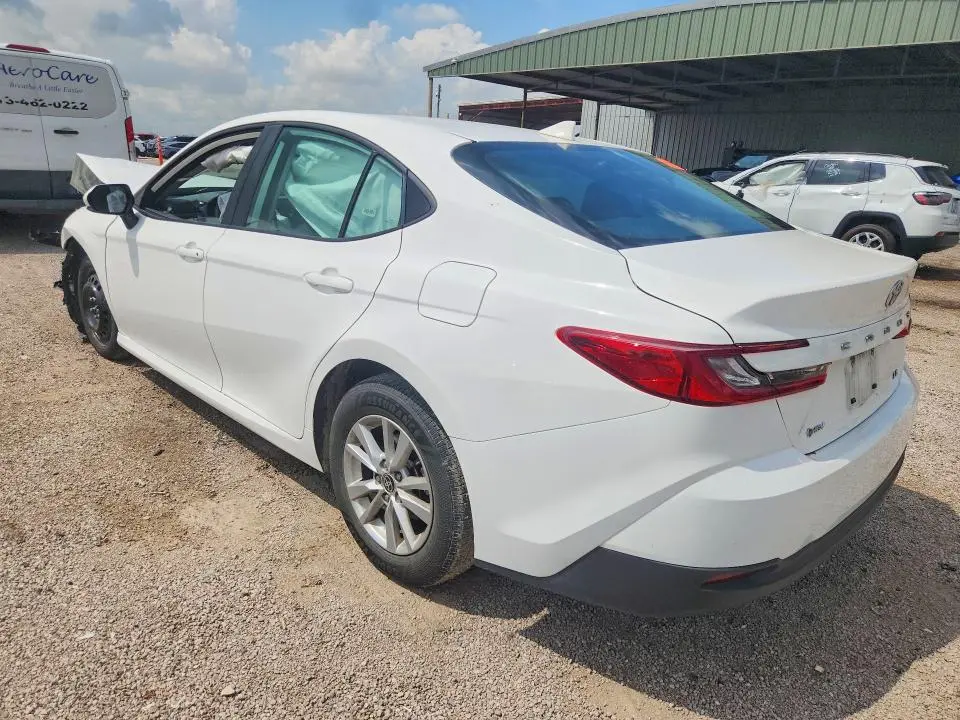2025 TOYOTA CAMRY LE  