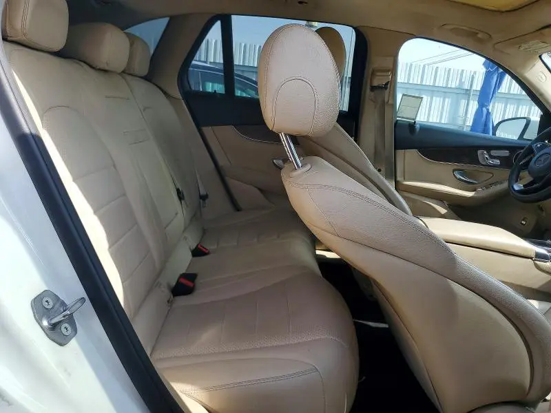 2019 MERCEDES-BENZ GLC 300  