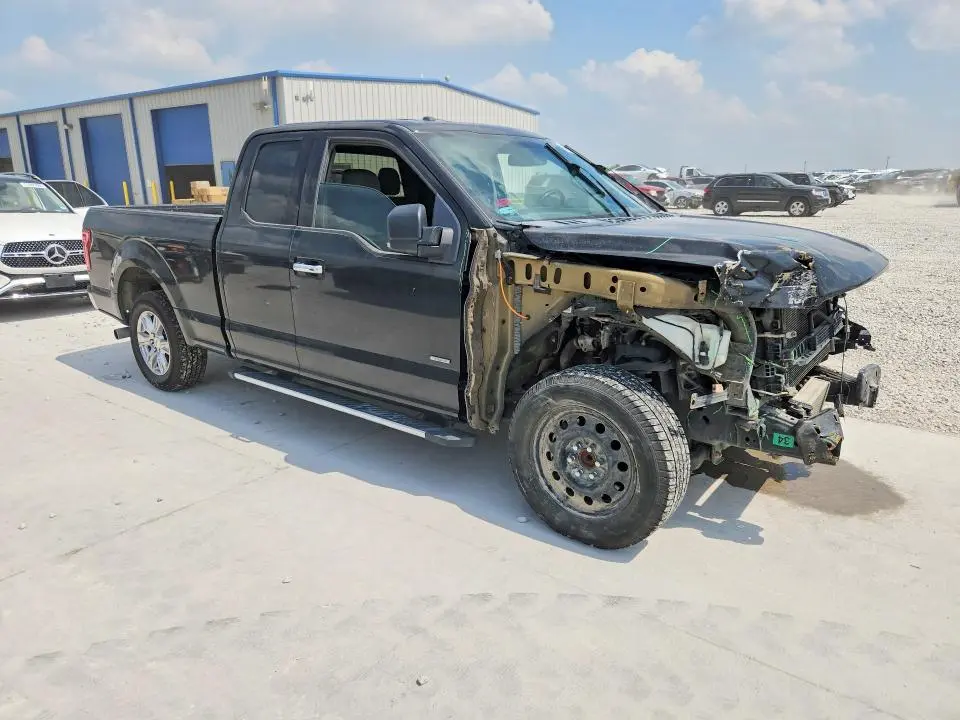 2015 FORD F150 SUPER CAB  