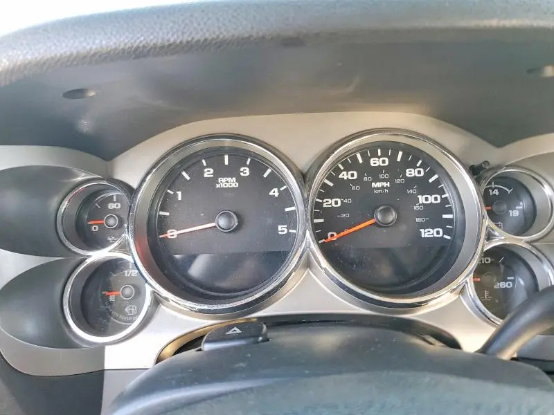 2011 CHEVROLET SILVERADO K2500 HEAVY DUTY LT  