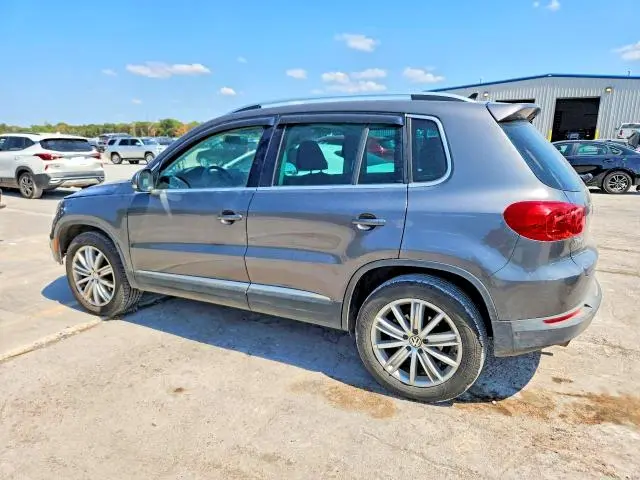 2015 VOLKSWAGEN TIGUAN S  
