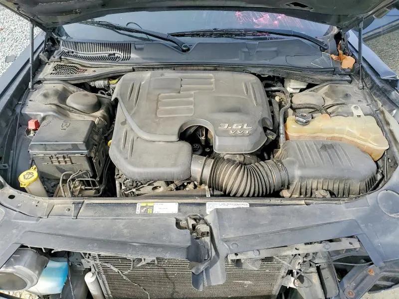 2014 DODGE CHALLENGER SXT  