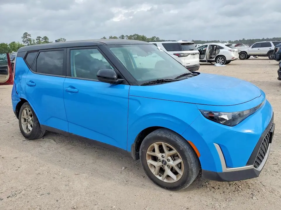 2024 KIA SOUL S  
