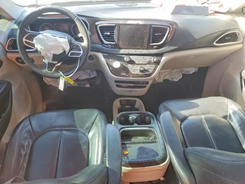 2017 CHRYSLER PACIFICA TOURING L  