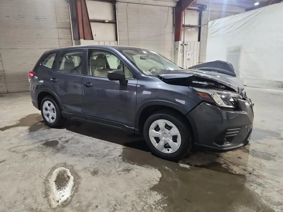2023 SUBARU FORESTER   