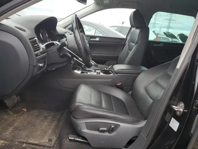 2012 VOLKSWAGEN TOUAREG V6  