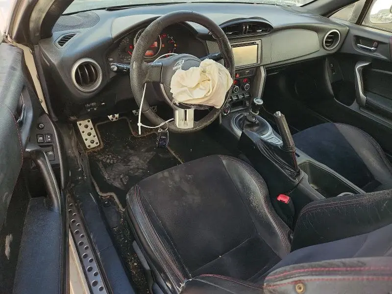 2015 SUBARU BRZ 2.0 LIMITED  