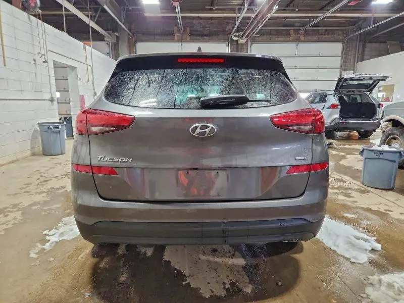 2020 HYUNDAI TUCSON SE  