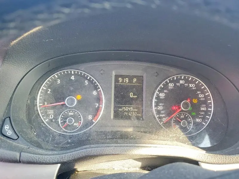 2015 VOLKSWAGEN PASSAT S  