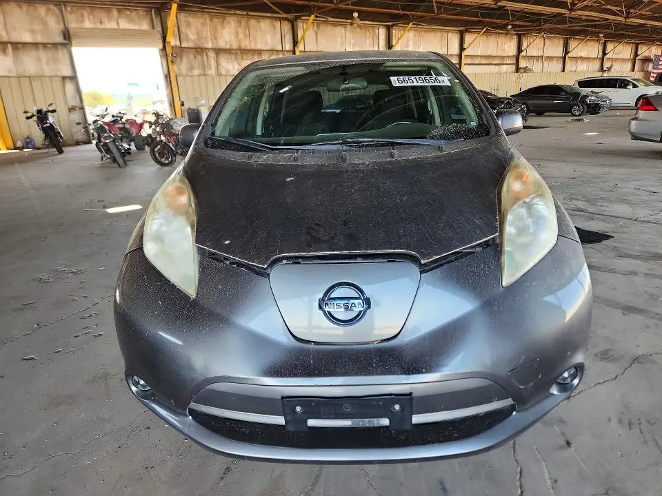 2015 NISSAN LEAF S  