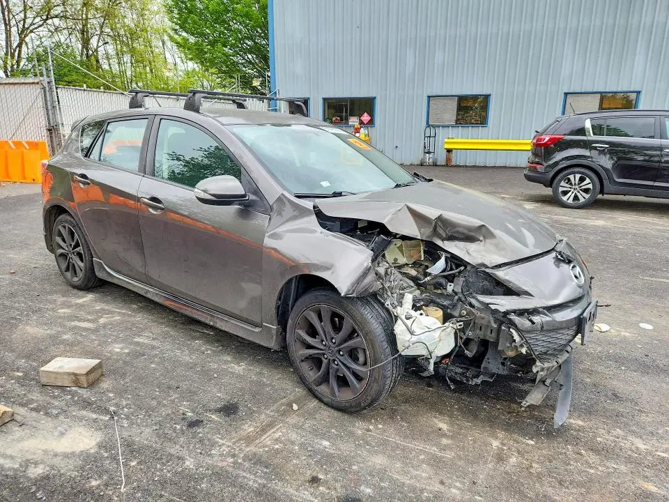 2010 MAZDA 3 S  
