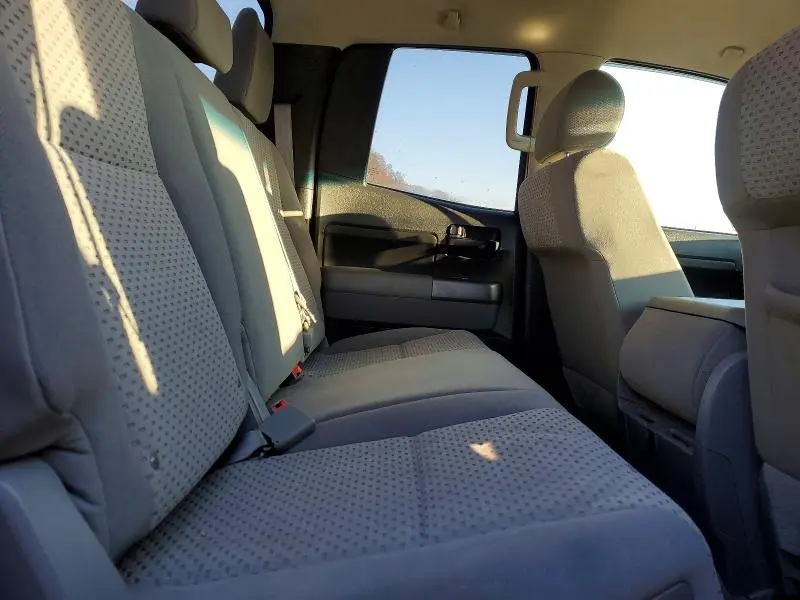 2011 TOYOTA TUNDRA DOUBLE CAB SR5  