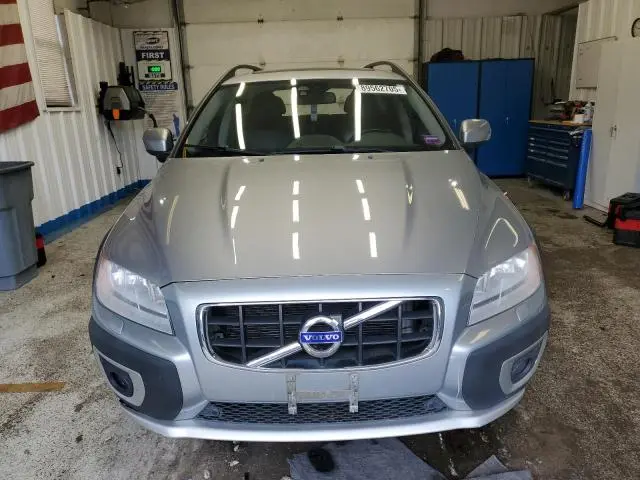 2012 VOLVO XC70 3.2  