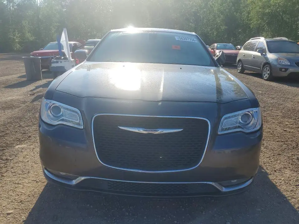 2015 CHRYSLER 300 LIMITED  