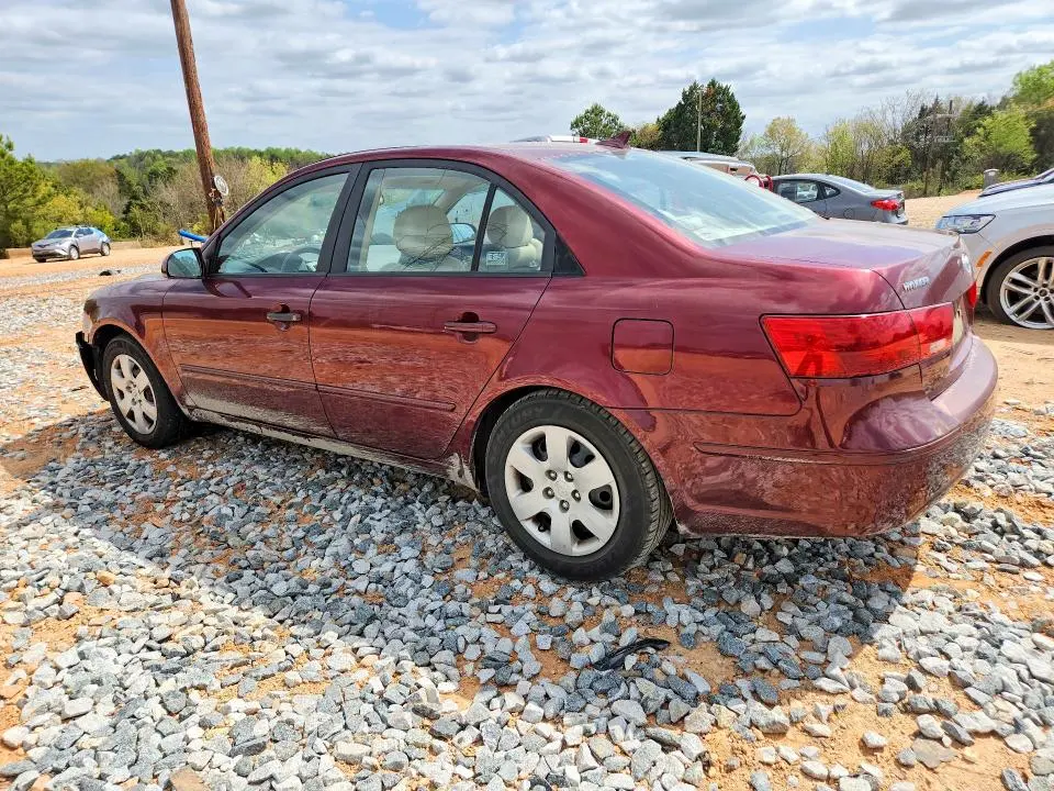 2010 HYUNDAI SONATA GLS  