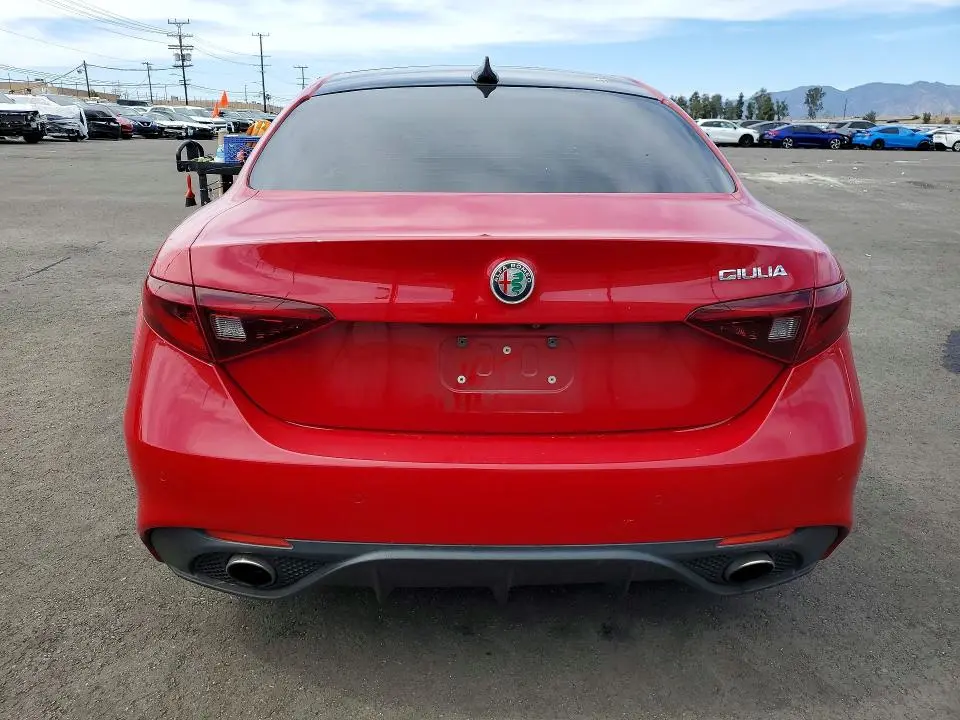 2018 ALFA ROMEO GIULIA TI  