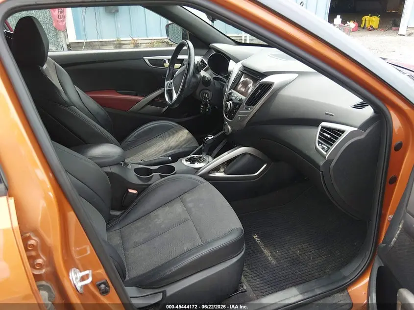2016 HYUNDAI VELOSTER  