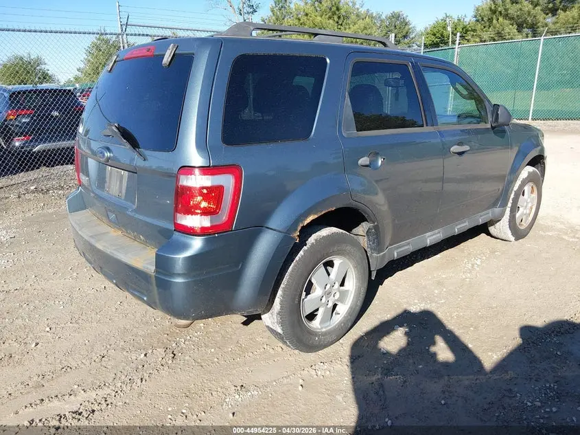 2011 FORD ESCAPE XLT AUTOMATIC