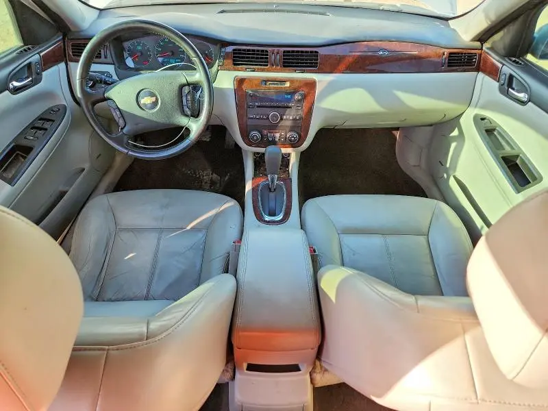 2010 CHEVROLET IMPALA LT  