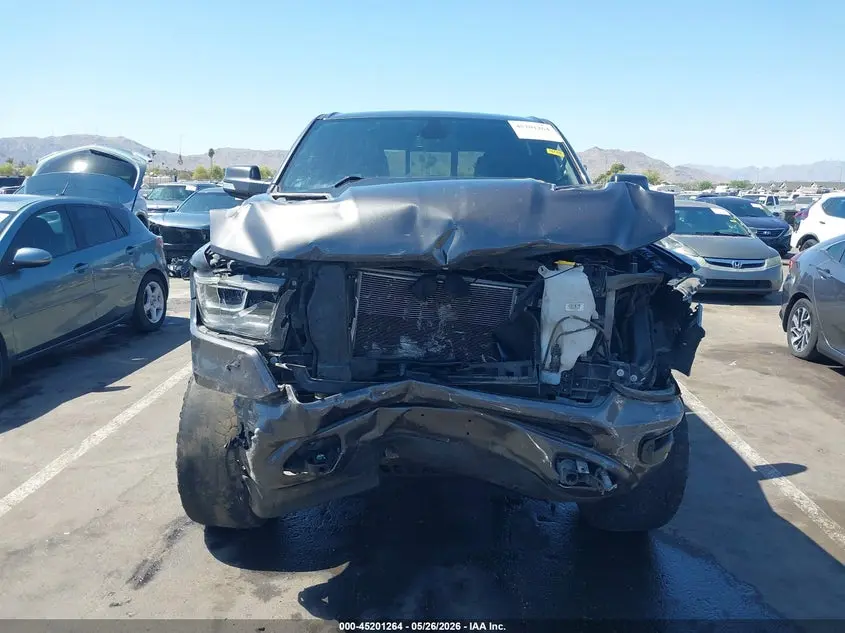 2019 RAM 1500 LARAMIE  4X4 5'7 BOX
