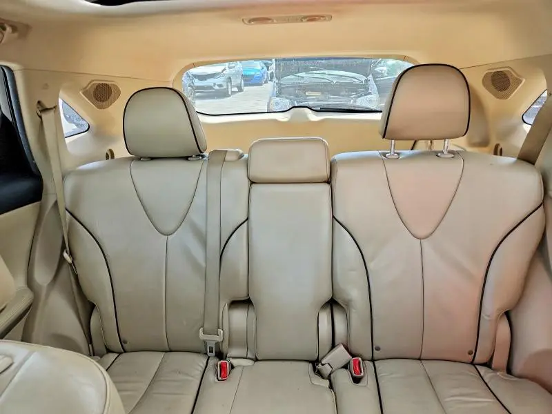 2011 TOYOTA VENZA AWD V6  
