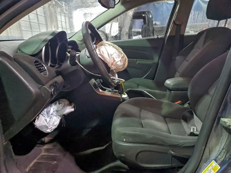 2014 CHEVROLET CRUZE LT  