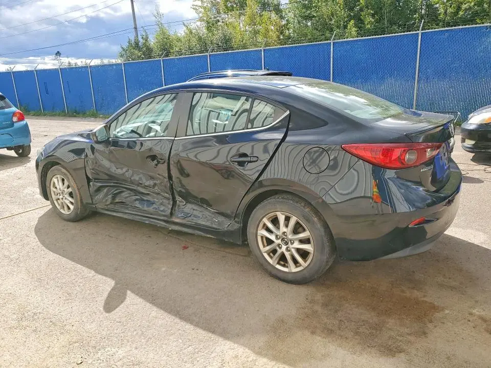 2015 MAZDA 3 TOURING  