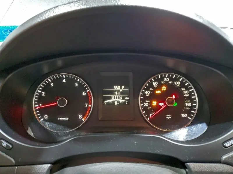 2012 VOLKSWAGEN JETTA SE  