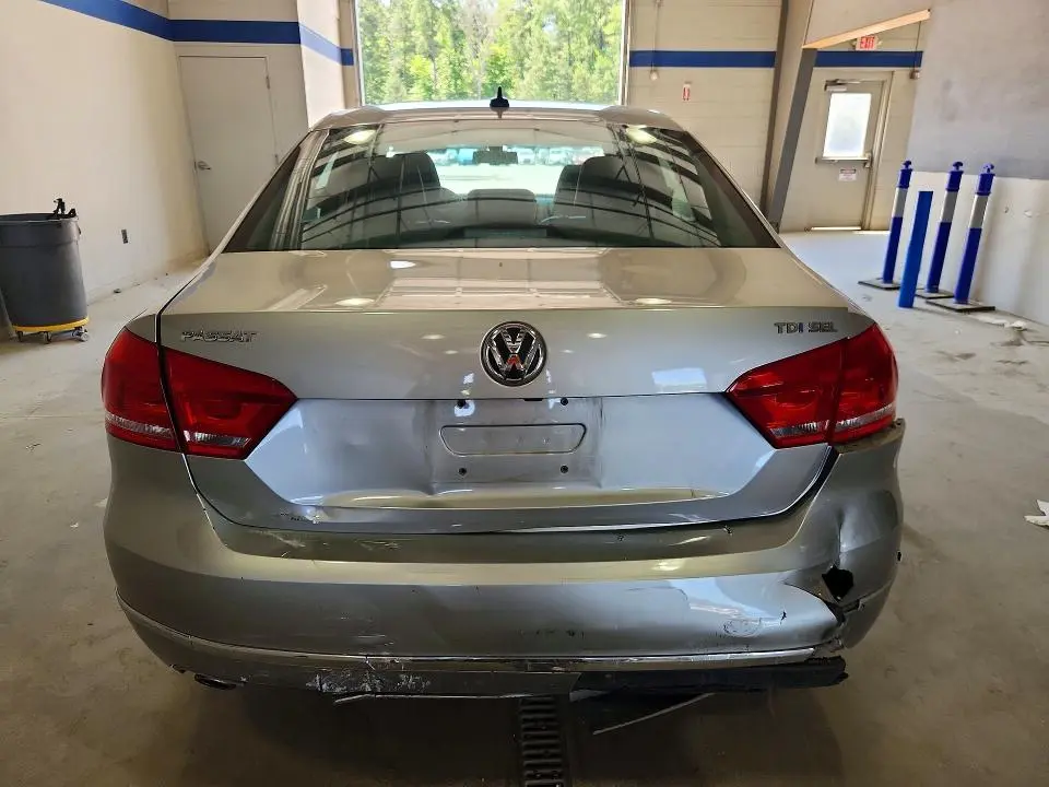 2014 VOLKSWAGEN PASSAT SEL  