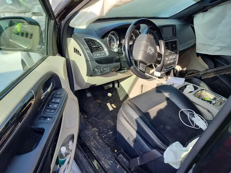 2020 DODGE GRAND CARAVAN SXT  