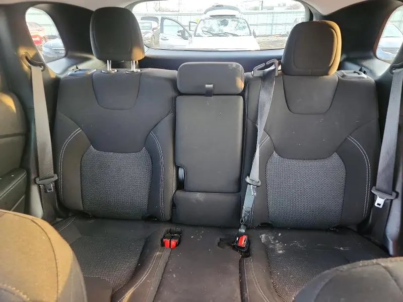 2021 JEEP CHEROKEE LATITUDE  