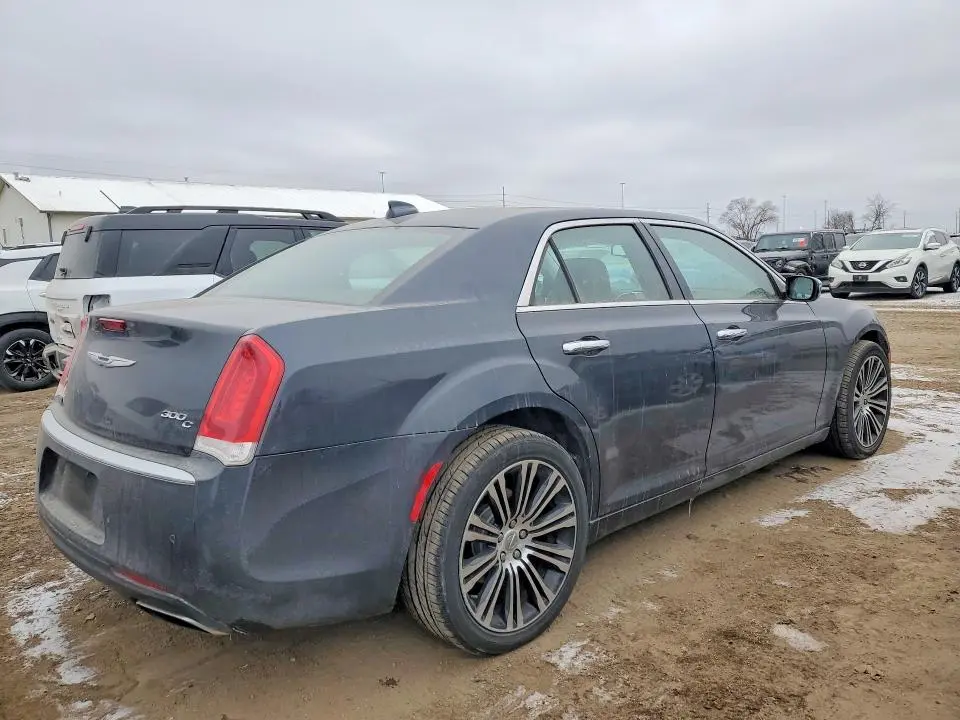 2017 CHRYSLER 300C   