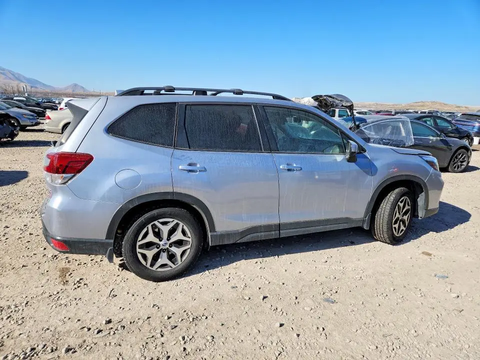 2019 SUBARU FORESTER PREMIUM  