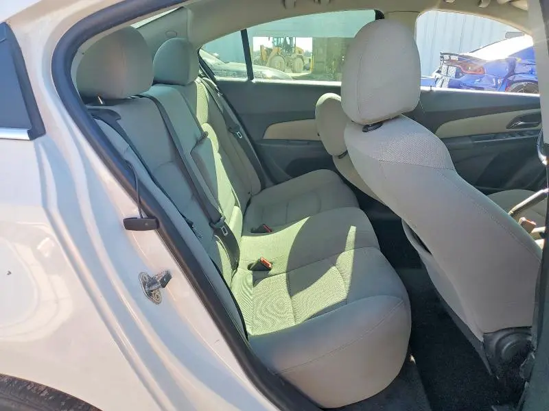 2013 CHEVROLET CRUZE LT  